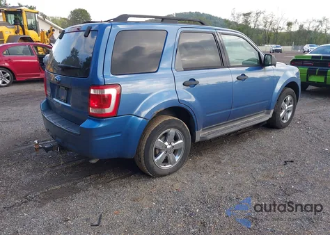 2009 Ford Escape Xlt from USA, damaged, VIN 1FMCU03G89KA66030